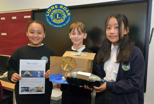 The Ice Cap Preservers on the Best Innovation Award at the Tower Hill School heat of ROAR 2022